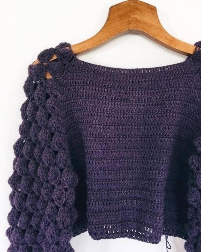 Tendência: Blusa de crochê - 16 inspirações