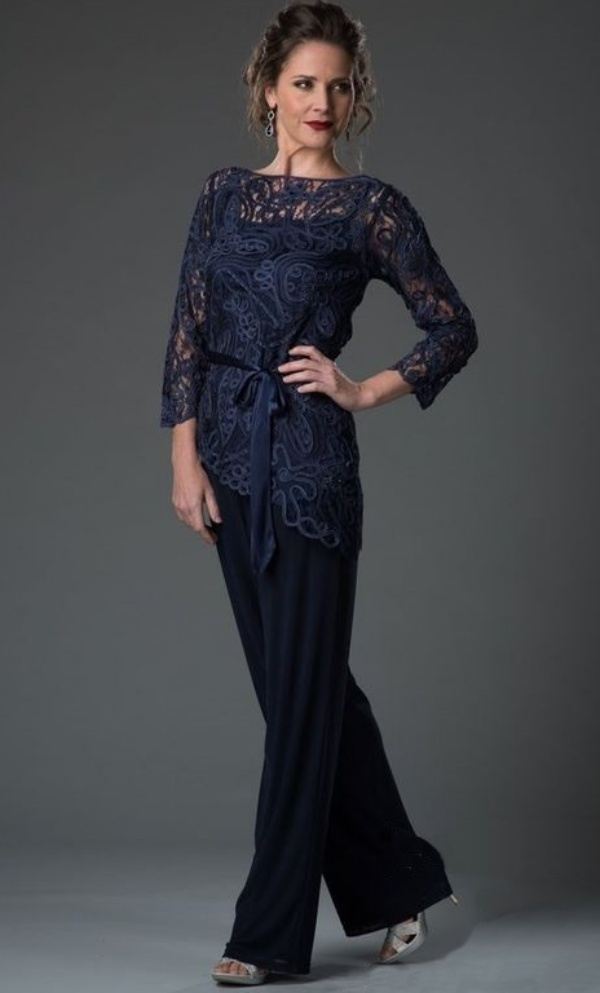 Moda anti-idade: Azul Clássico ou Classic Blue a cor da moda 2020