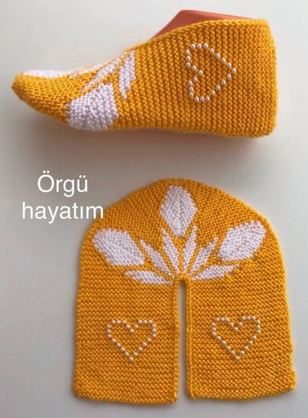 Sapatilhas de tricô ou crochê para ficar em casa