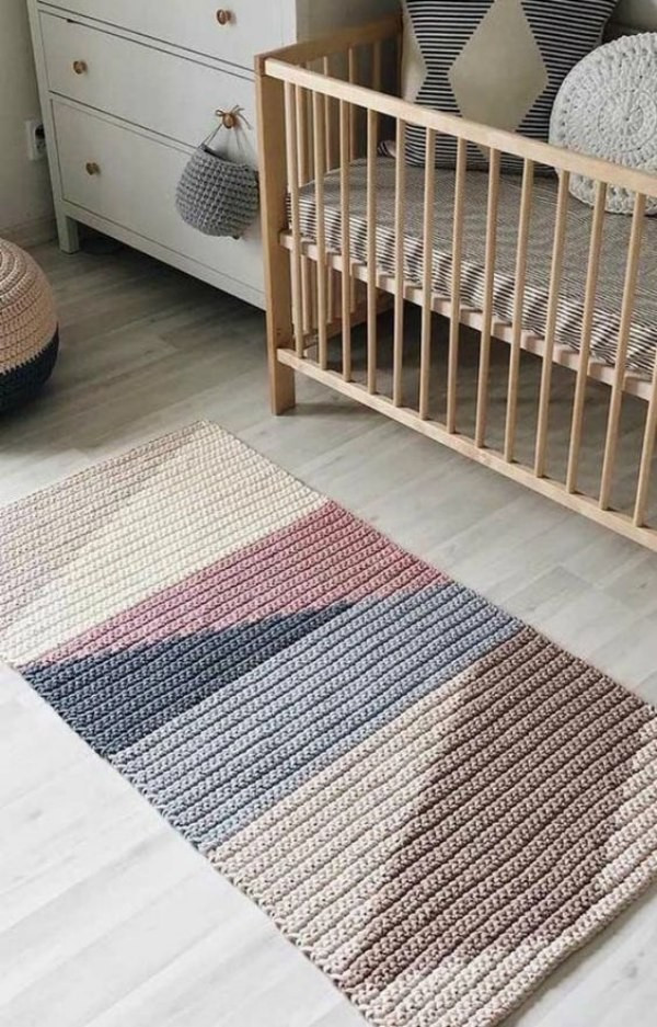 Faça e decore com lindos tapetes de crochê geométrico