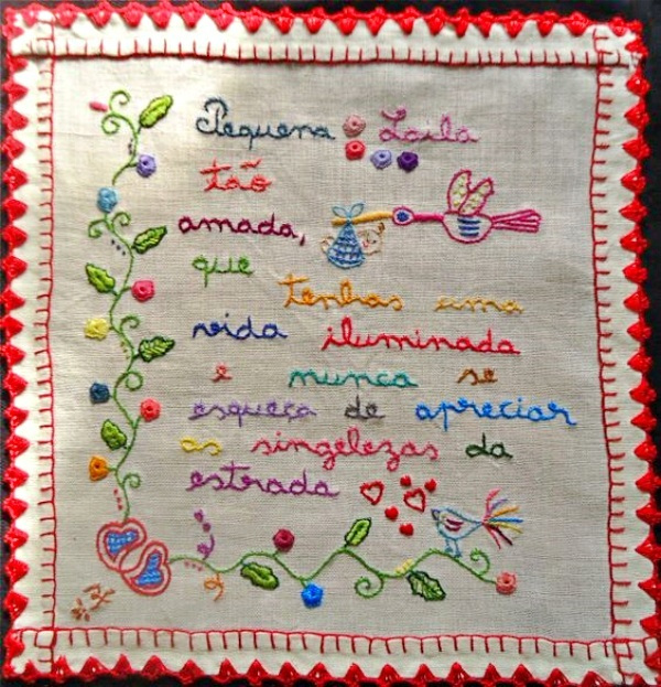 O Lenço dos Namorados - Bordados de Portugal