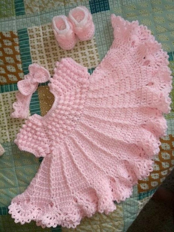 20 modelos de roupinhas de bebê de crochê