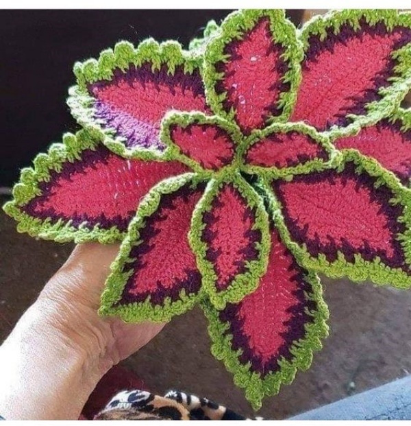 Crochê criativo: +14 belíssimas criações de flores de crochê