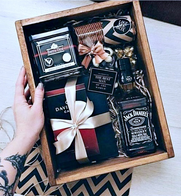 Para curtir em casa: Ideias de presentes para o Dia dos Namorados
