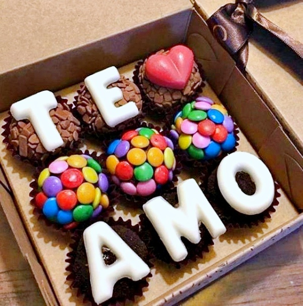 Para curtir em casa: Ideias de presentes para o Dia dos Namorados
