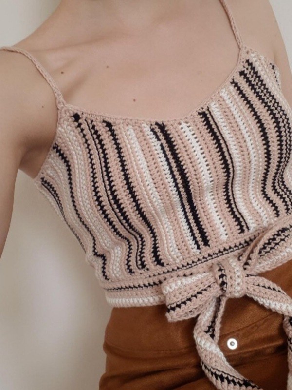 Blusinhas crop top de crochê para o verão : 18 modelos