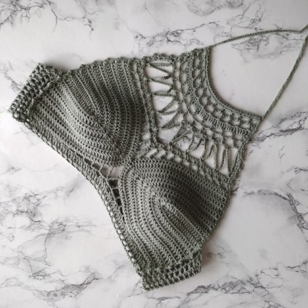 Blusinhas Crop Top de Crochê para o Verão: 18 Looks Incríveis para Copiar