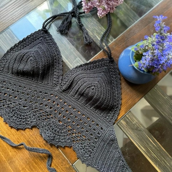 Blusinhas Crop Top de Crochê para o Verão: 18 Looks Incríveis para Copiar