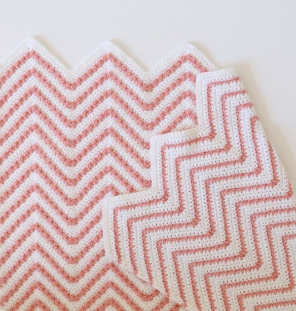 Tipos de pontos zig-zag de crochê