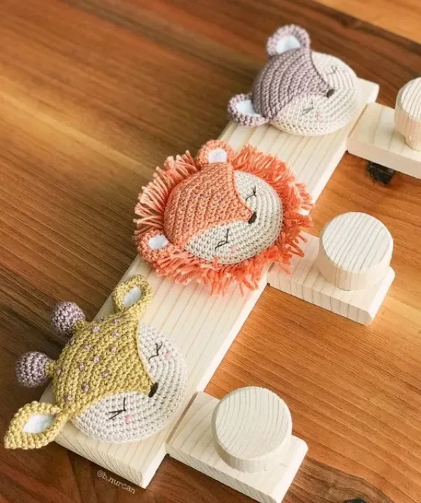 Vovó Coruja: Amigurumi para decorar o quarto do bebê