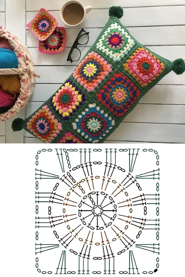 Lindos efeitos das almofadas com quadrados de crochê