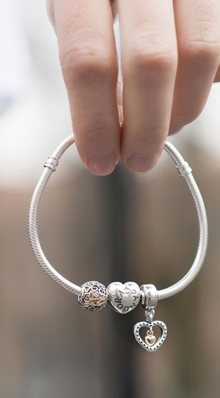 Pulseiras e charms Pandora