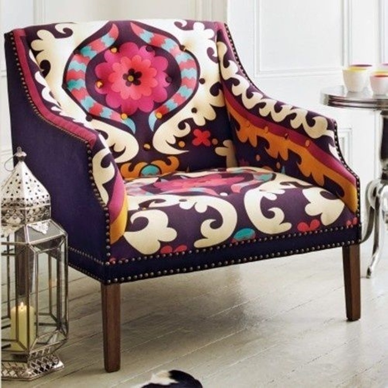 decoração - sofá - cor 2018 pantone - ultravioleta - ultra violet