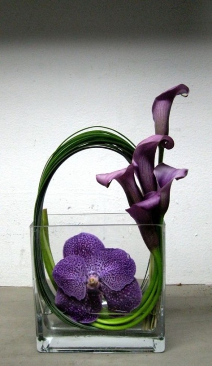 decoração ultravioleta - ikebana - copo de leite