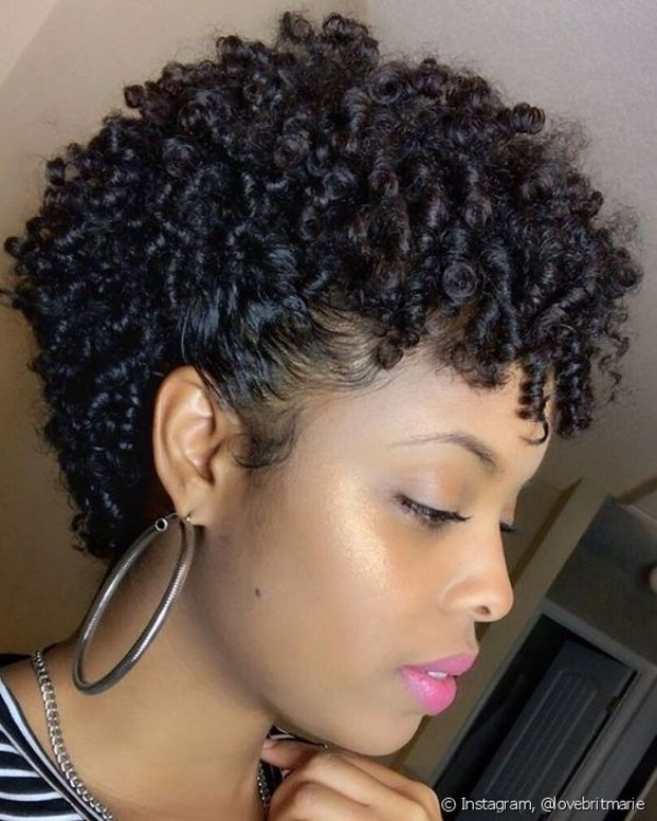 18 Cortes de Cabelo Curto Encaracolado ou Ondulado
