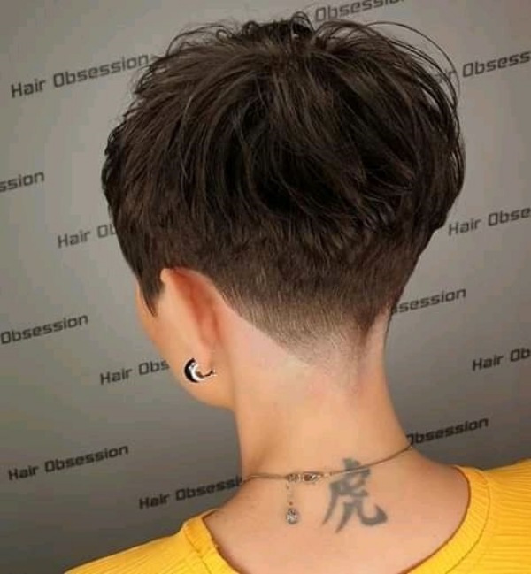 Bem na Foto: 20 Cortes de Cabelo Curto para fios Grossos ou Volumosos
