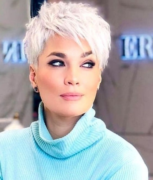 Bem na Foto: 20 Cortes de Cabelo Curto para fios Grossos ou Volumosos