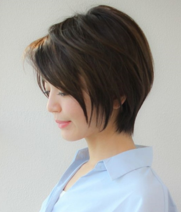 Bem na Foto: 20 Cortes de Cabelo Curto para fios Grossos ou Volumosos
