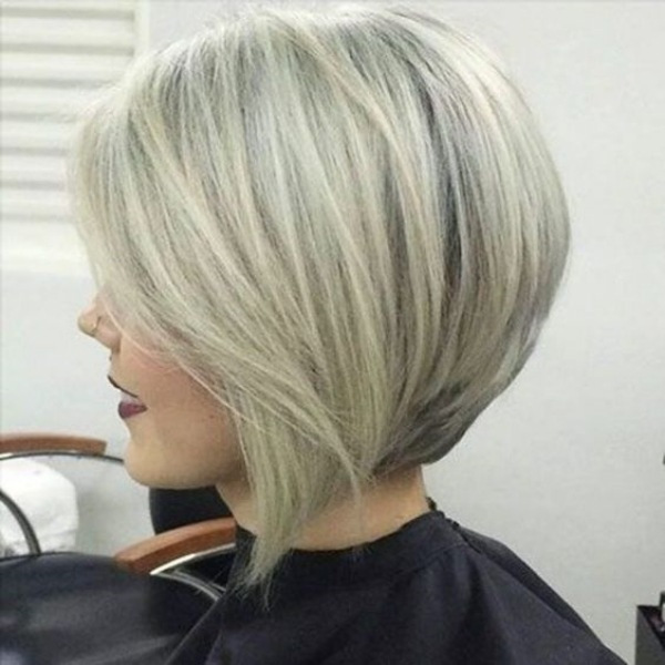 Bem na Foto: 20 Cortes de Cabelo Curto para fios Grossos ou Volumosos