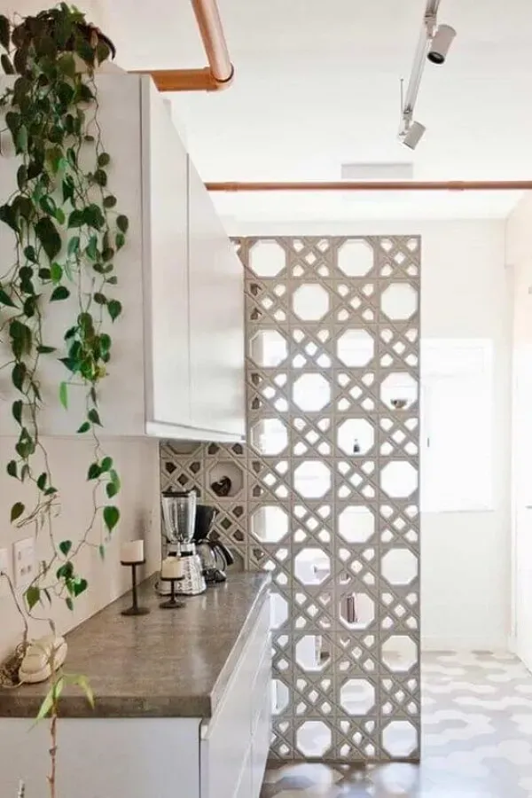 As várias e criativas formas de usar cobogós na decoração