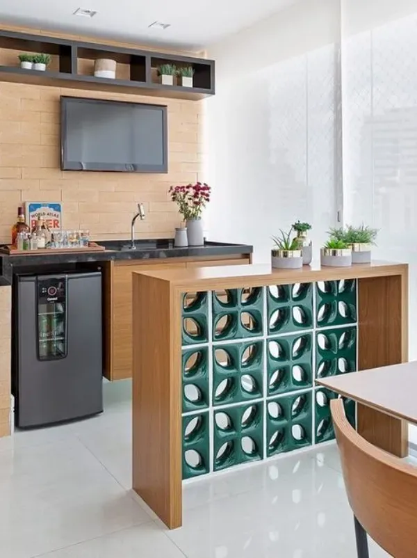 As várias e criativas formas de usar cobogós na decoração