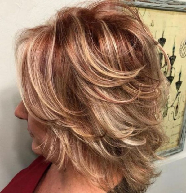 Bem na foto: 12 cortes de cabelo médio repicado