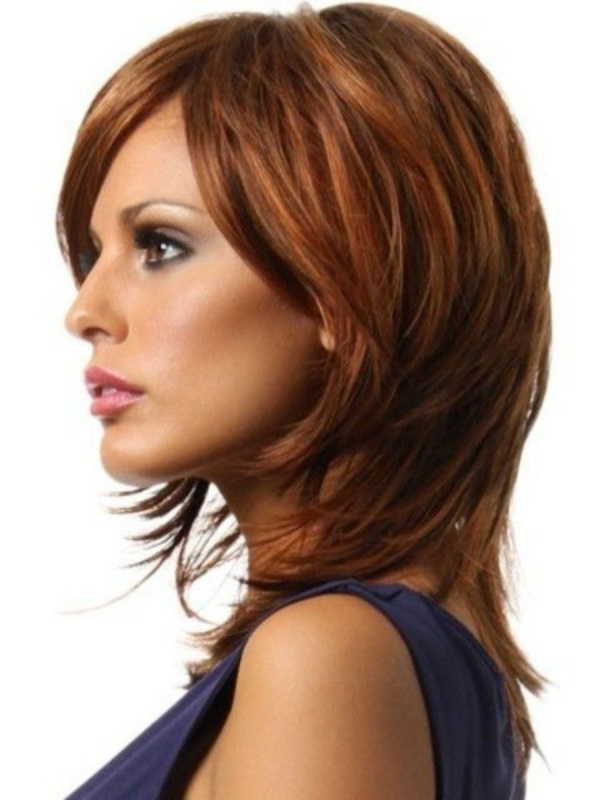 Bem na foto: 12 cortes de cabelo médio repicado