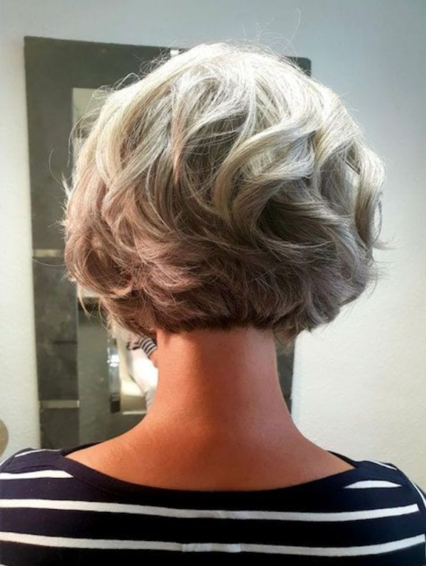 Bem na foto: looks com cabelo curto