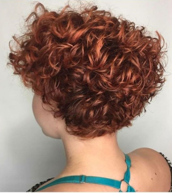 Bem na foto: looks com cabelo curto