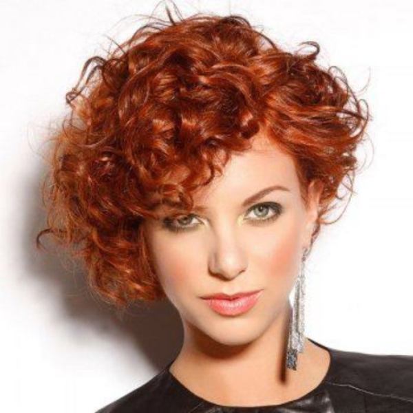 Bem na foto: 20 Cortes de cabelo crespo ou encaracolado