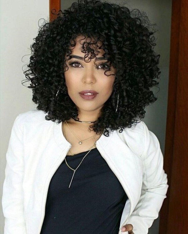 Bem na foto: Corte para cabelo liso ou encaracolado