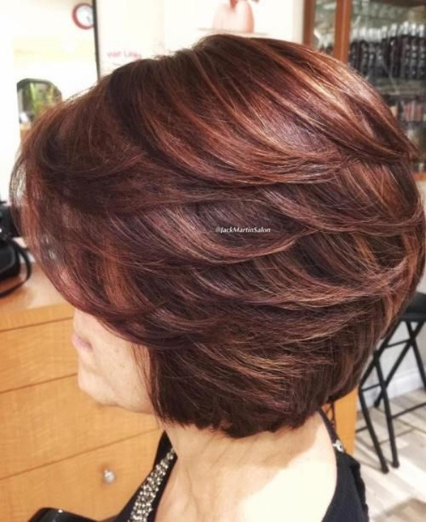 Bem na foto: 17 cortes de cabelo médio