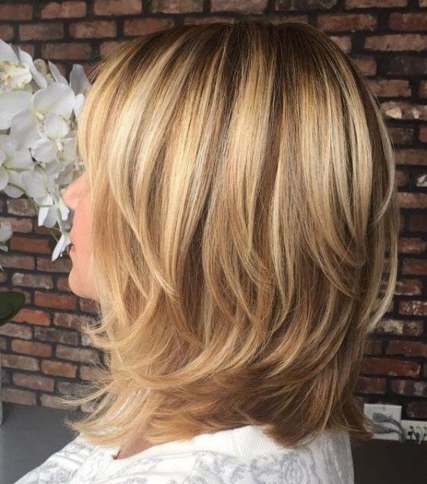 Bem na foto: 17 cortes de cabelo médio