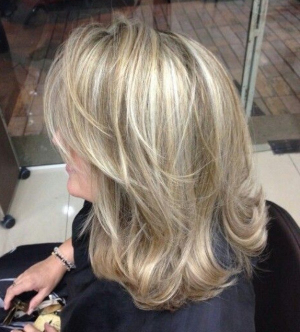 Bem na foto: 17 cortes de cabelo médio