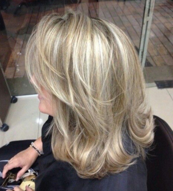 Bem na foto: 17 cortes de cabelo médio