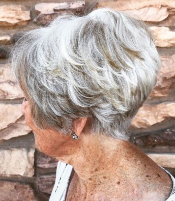 Melhores cortes de cabelos curtos para mulheres de 60 ou mais