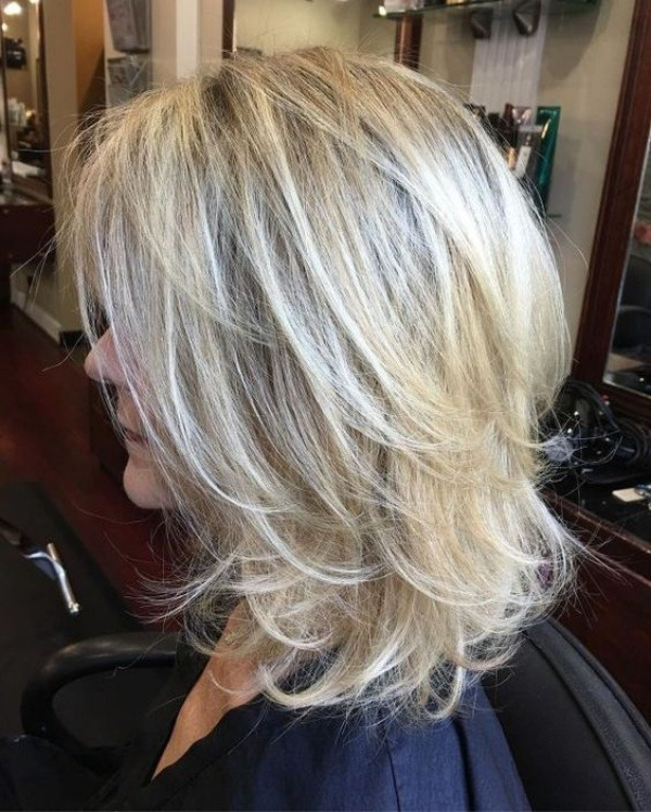 Bem na foto: +25 cortes de cabelo médio liso