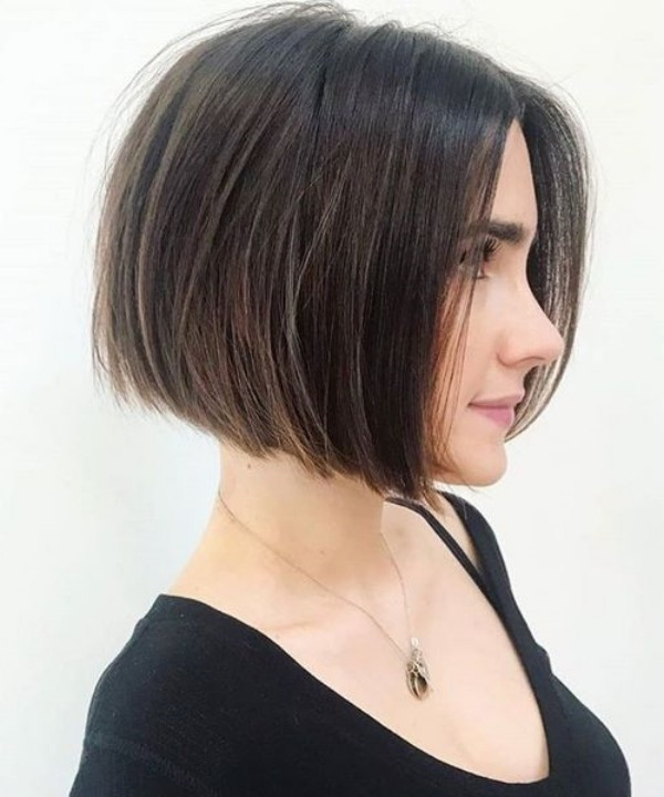 Ideias de cortes de cabelo reto blunt cut
