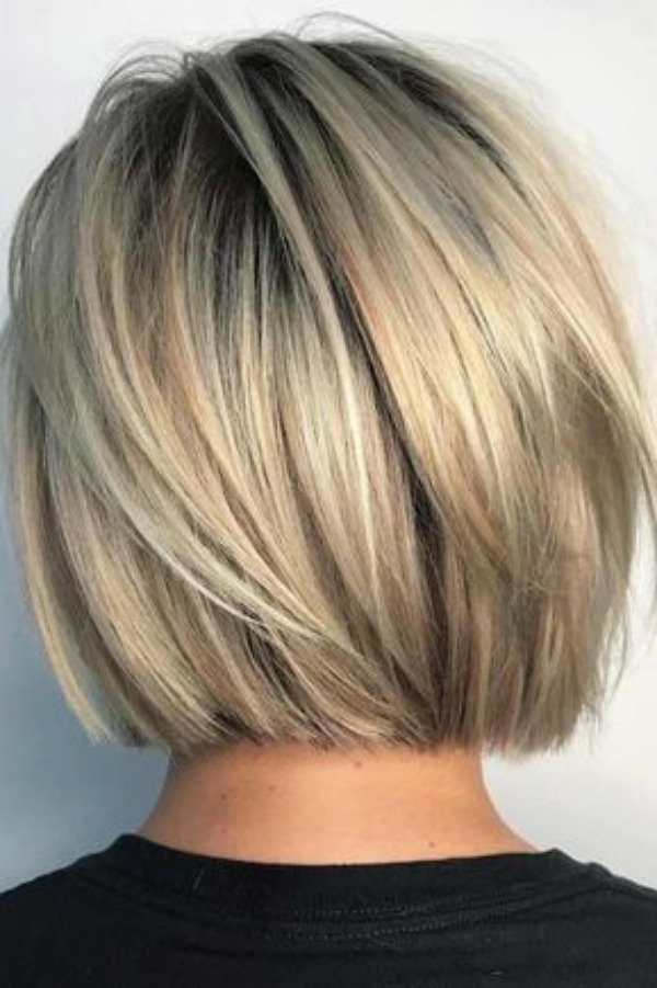 Ideias de cortes de cabelo reto blunt cut