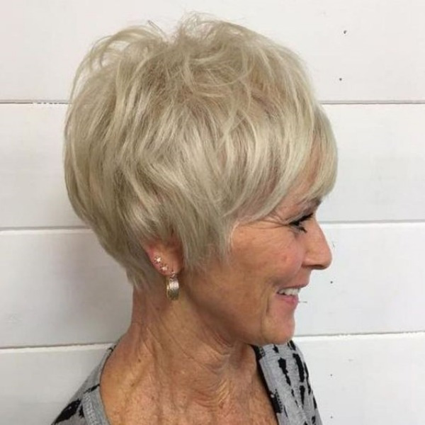 Bem na Foto: Corte de cabelo curto liso para senhoras