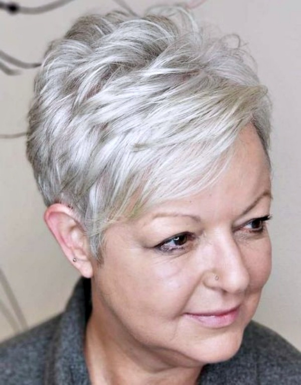 Bem na Foto: Corte de cabelo curto liso para senhoras