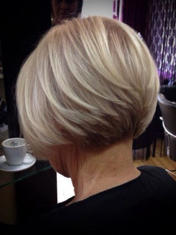 Bem na Foto: Corte de cabelo curto liso para senhoras