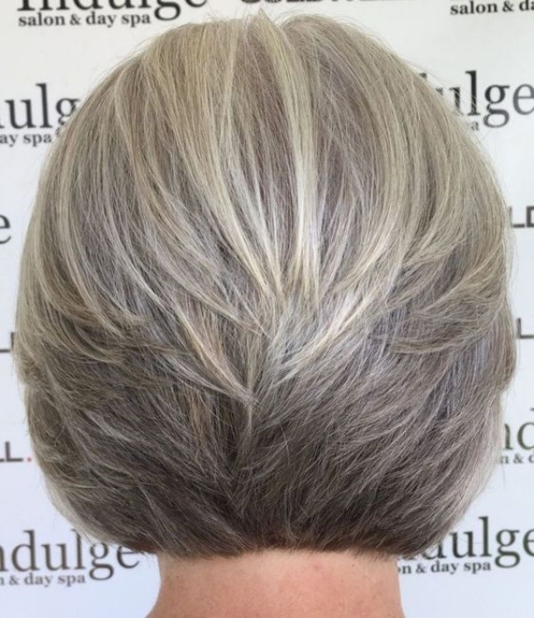 Bem na Foto: Corte de cabelo curto liso para senhoras