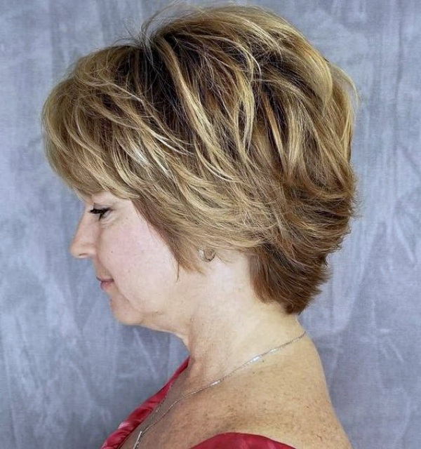 03-cabelo-curto-liso-para-terceira-idade-1