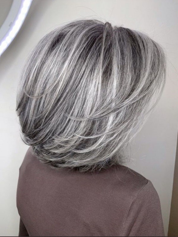 Cabelos grisalhos ou brancos? Ideias de cortes de cabelos