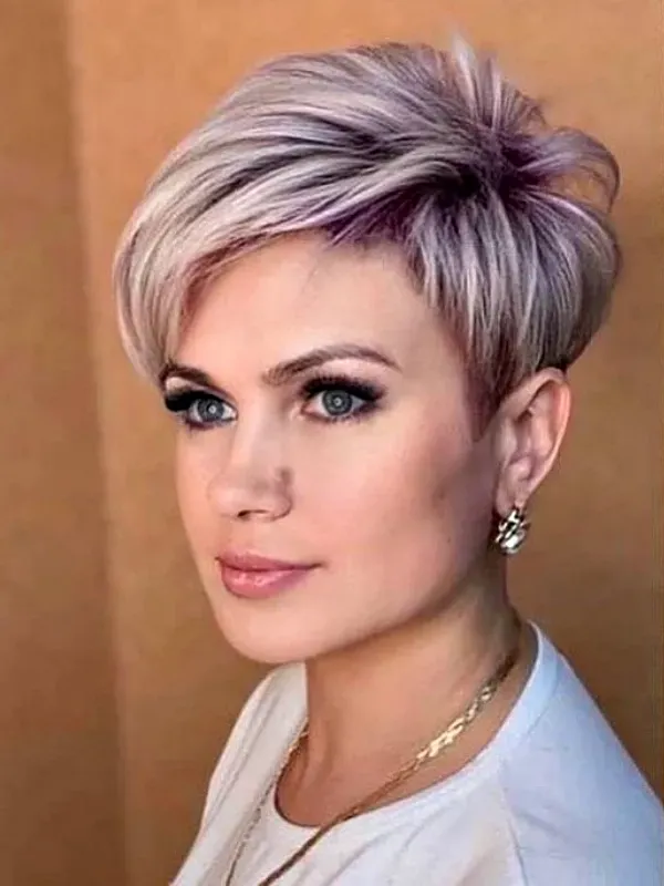 01-cabelo-liso-curto-com-franja-irregular