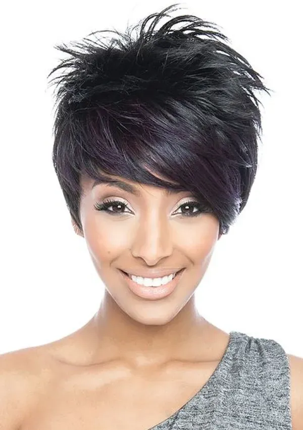 11-cabelo-liso-curto-com-franja-irregular