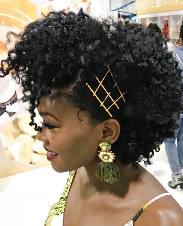 17 Penteados rápidos com grampos de cabelo