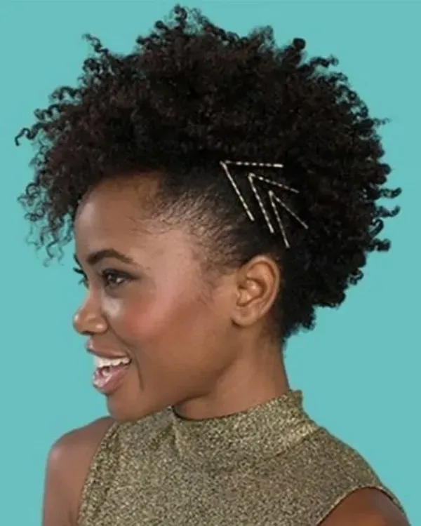 17 Penteados rápidos com grampos de cabelo