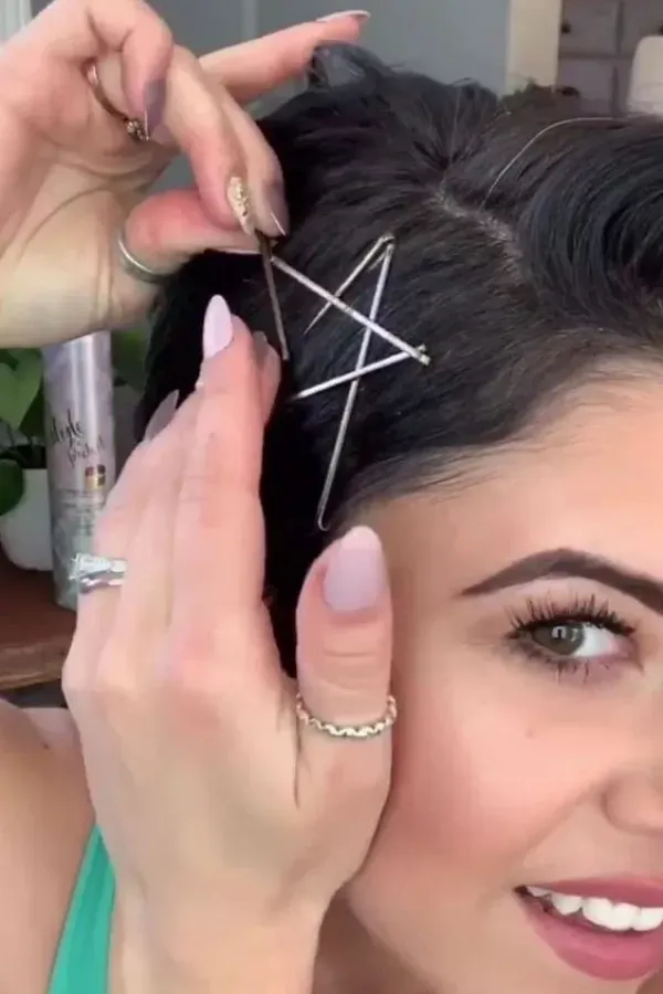 17 Penteados rápidos com grampos de cabelo